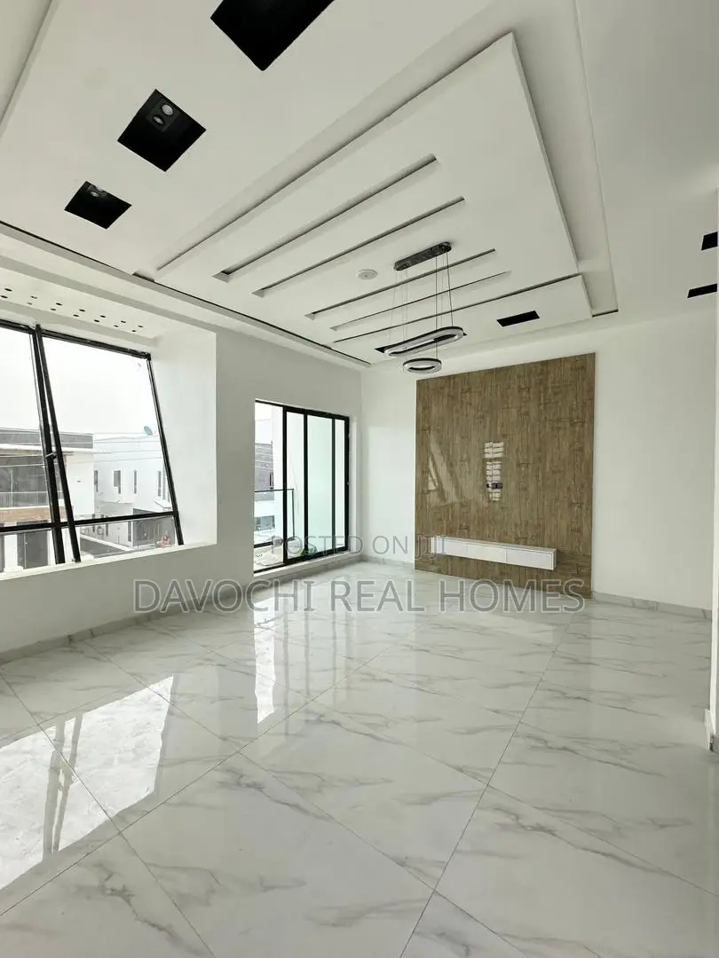 4bdrm Duplex in Ajah for sale in Ajah