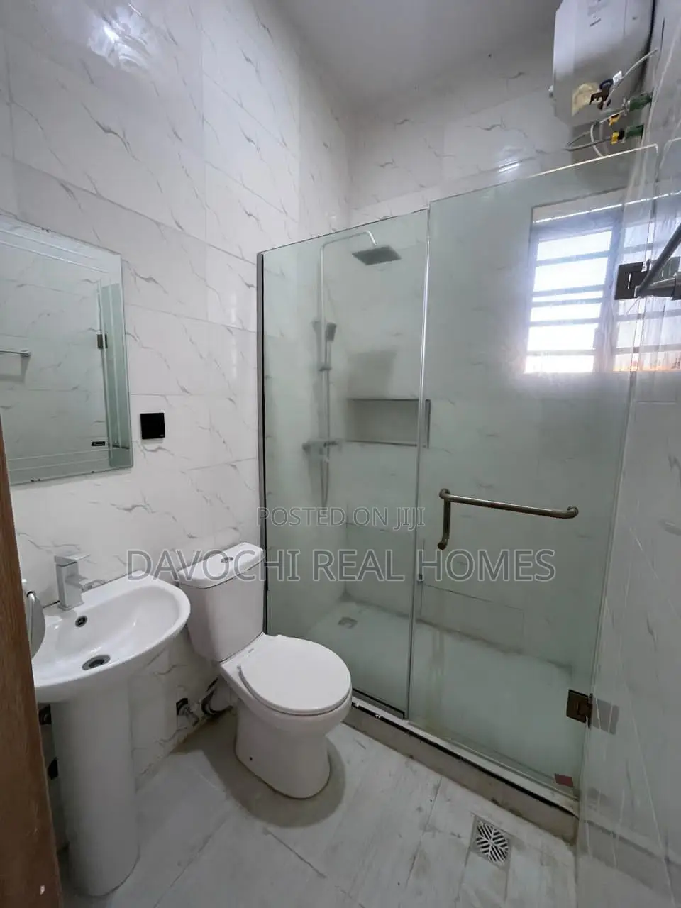 4bdrm Duplex in Ikota Lekki for sale in Lekki