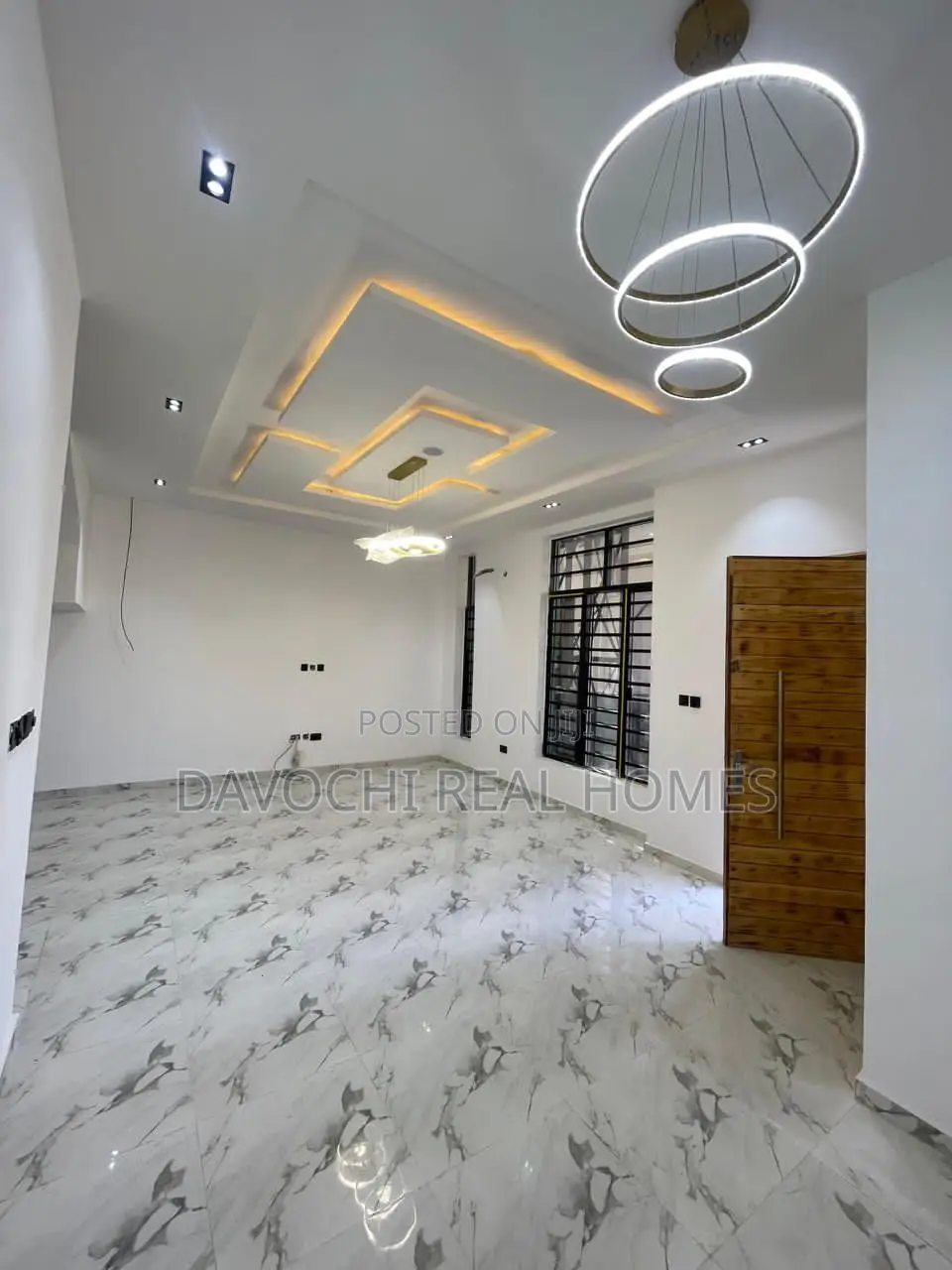 4bdrm Duplex in Ikota Lekki for sale in Lekki