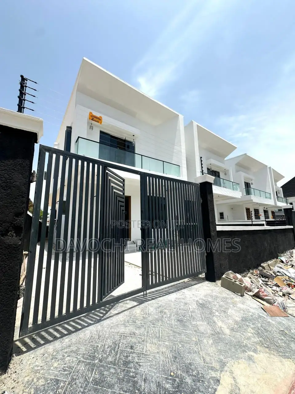 4bdrm Duplex in Ikota Lekki for sale in Lekki
