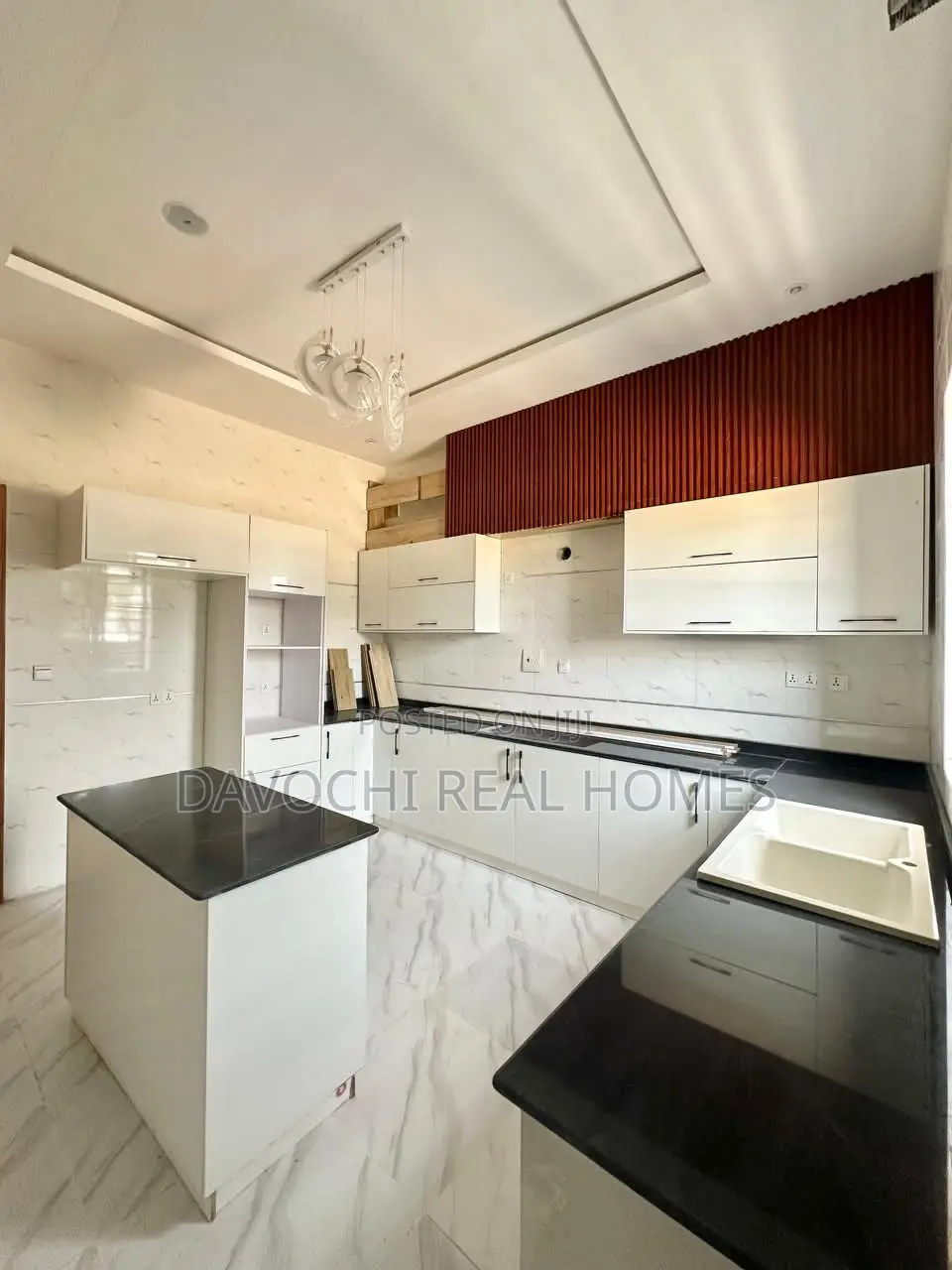 4bdrm Duplex in Ikota Lekki for sale in Lekki
