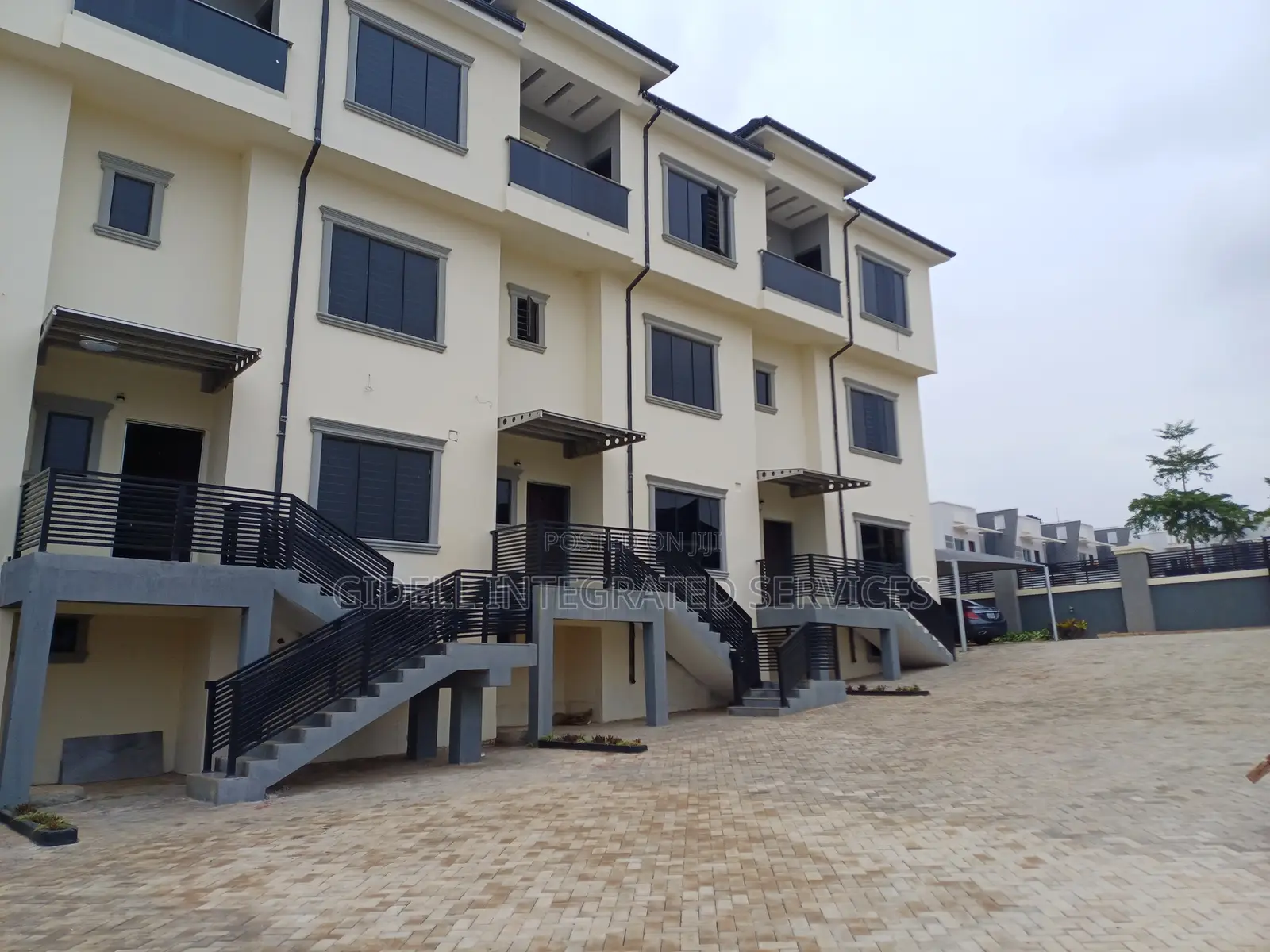 4bdrm Townhouse/Terrace in Guzape District for sale in Guzape District