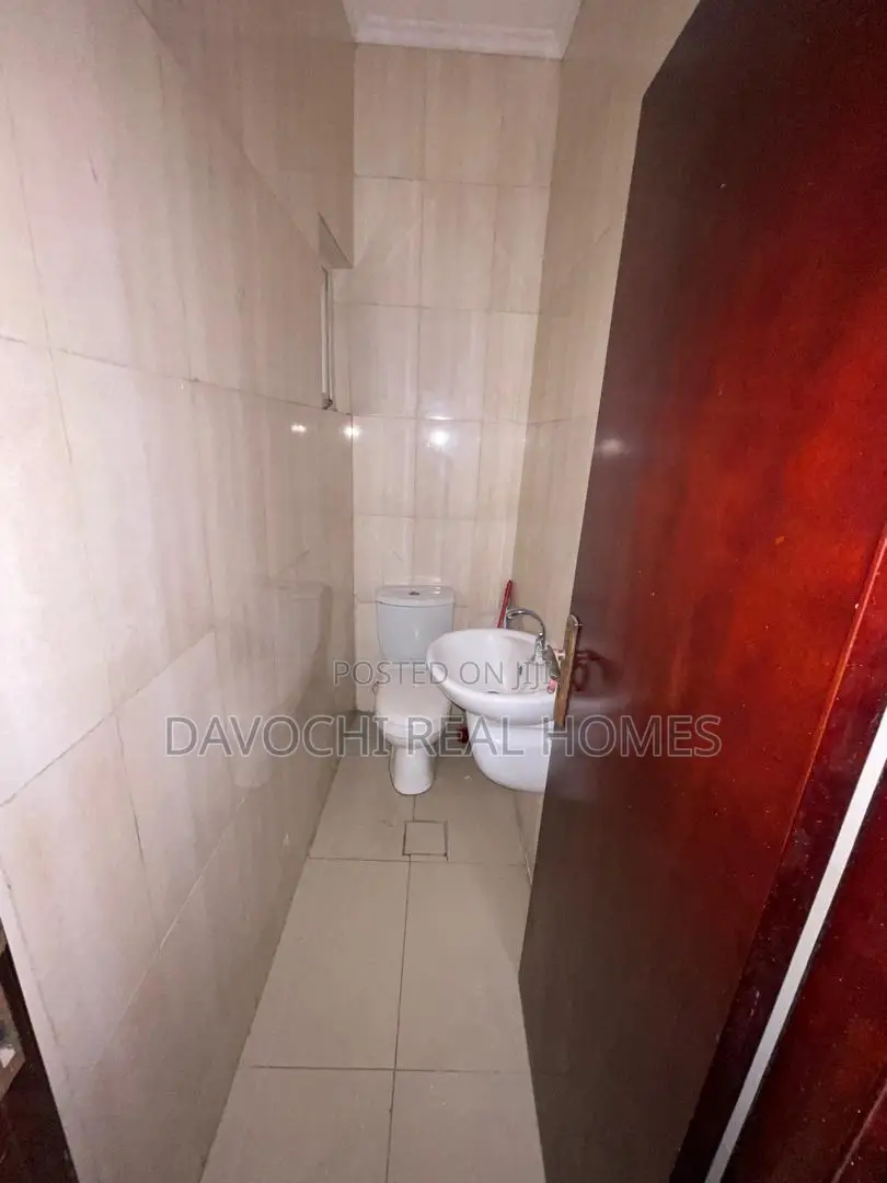 4bdrm Duplex in Osapa London, Lekki for rent in Lekki