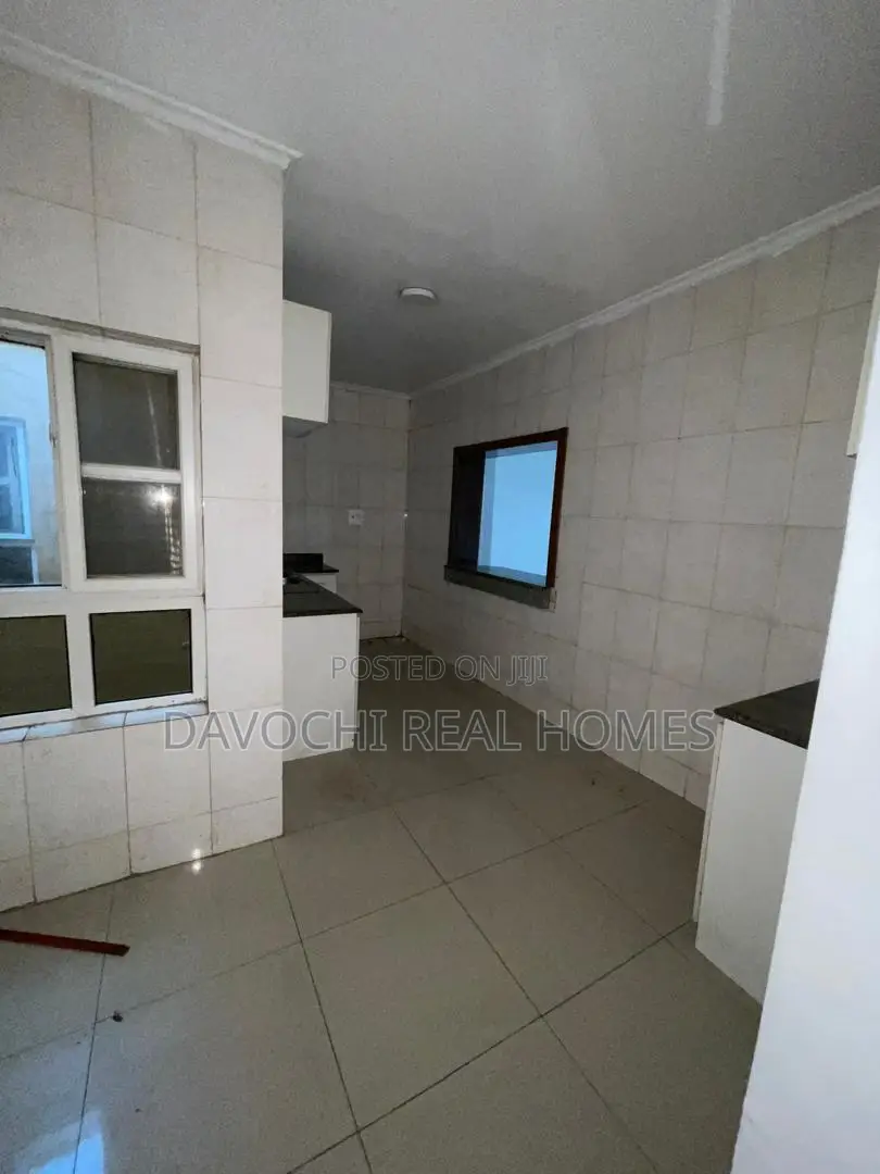 4bdrm Duplex in Osapa London, Lekki for rent in Lekki