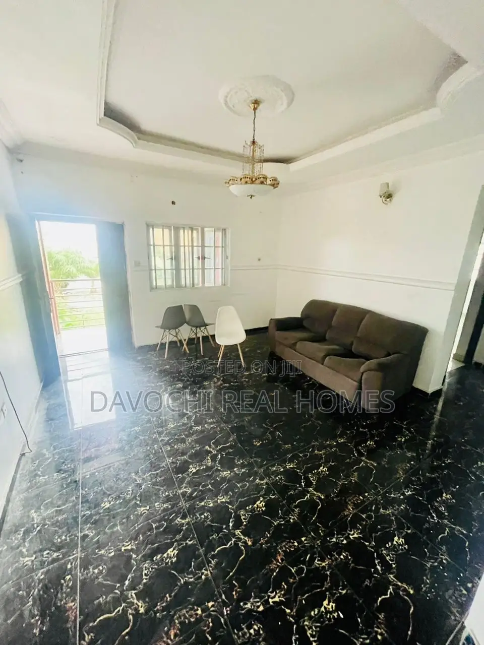 3bdrm Apartment in Lagos Business for rent in Ajah