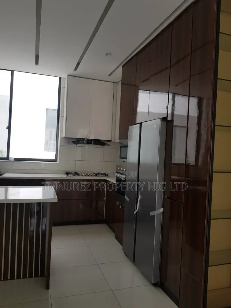 4bdrm Duplex in Ikate, Lekki for sale in Lekki