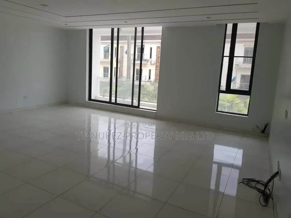 4bdrm Duplex in Ikate, Lekki for sale in Lekki