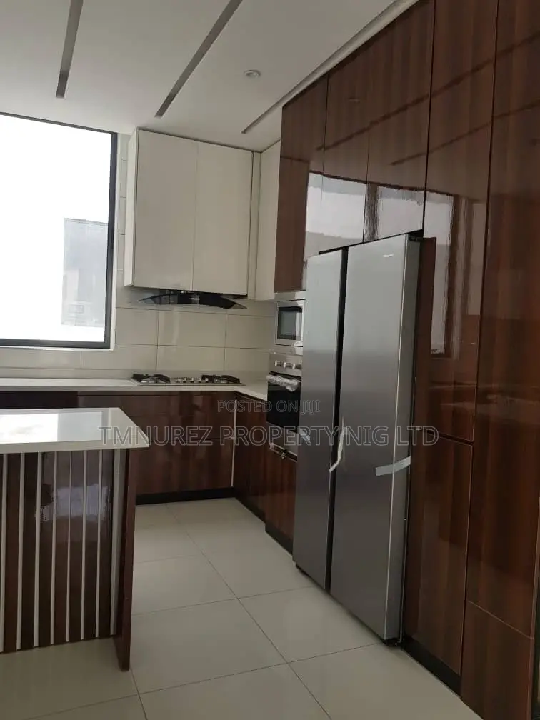 4bdrm Duplex in Ikate, Lekki for sale in Lekki