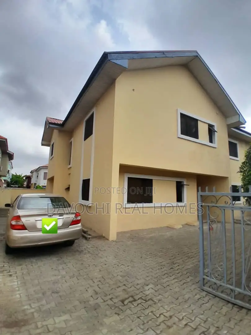 4bdrm Duplex in Crown Estate, Ajah for rent in Ajah