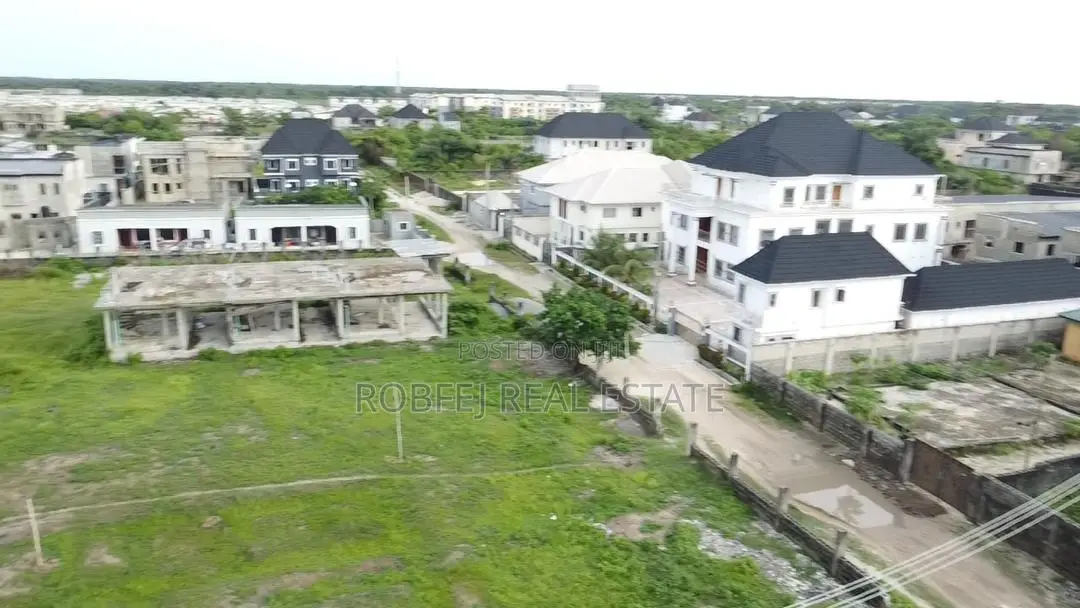 10 Plots of Estate Land in Bogije