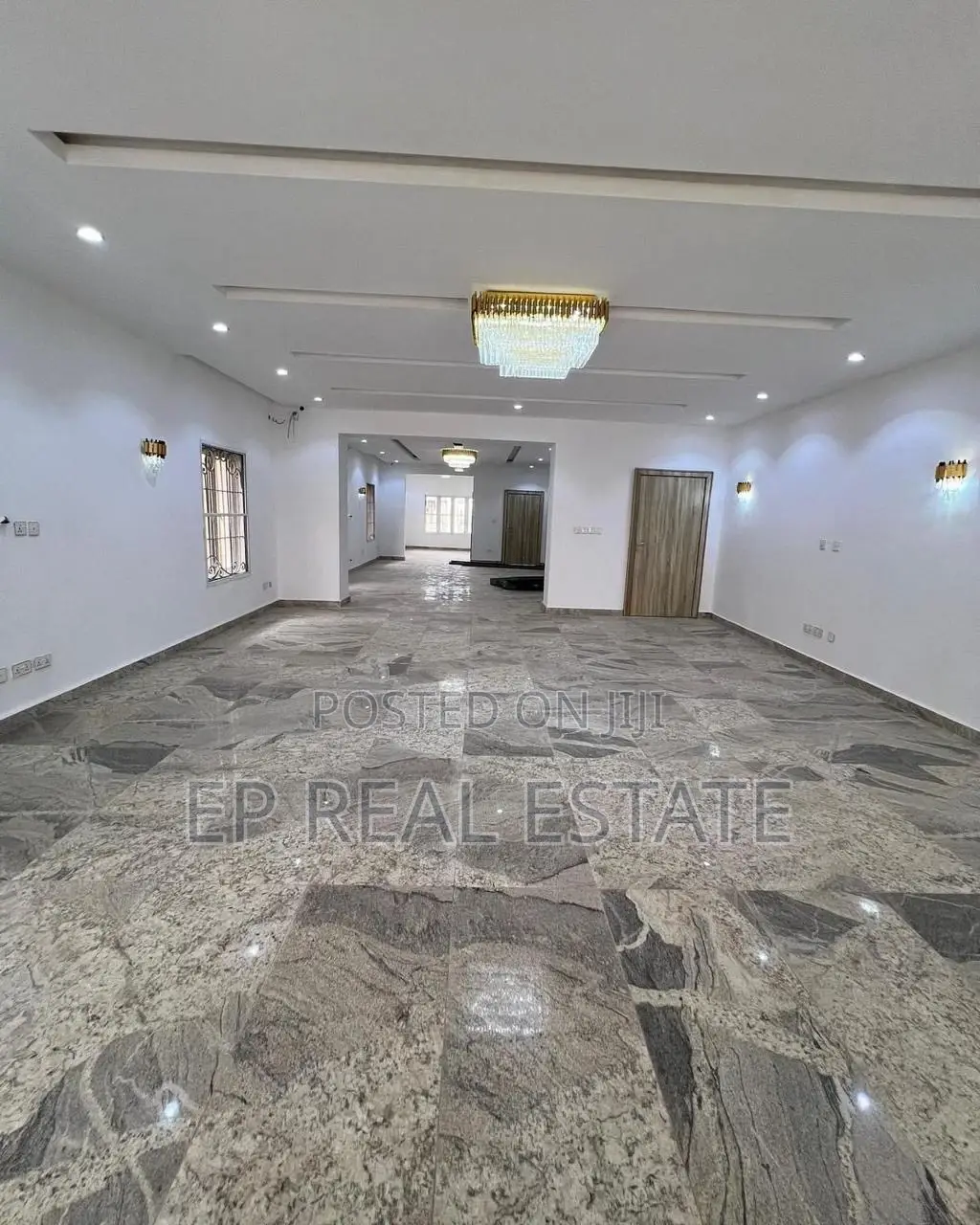 7bdrm Duplex in Asokoro for sale in Asokoro
