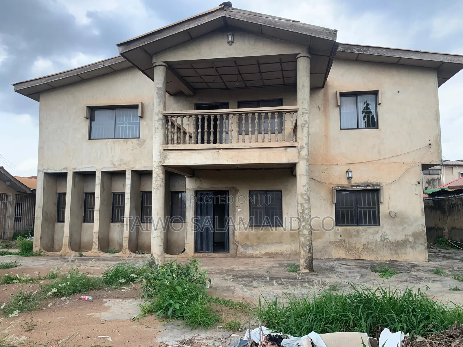 5bdrm Duplex in Akobo for sale in Akobo