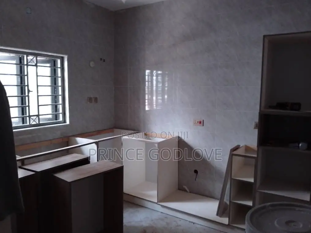 2bdrm Block of Flats in Rockville Estate, Dawaki for rent in Dawaki