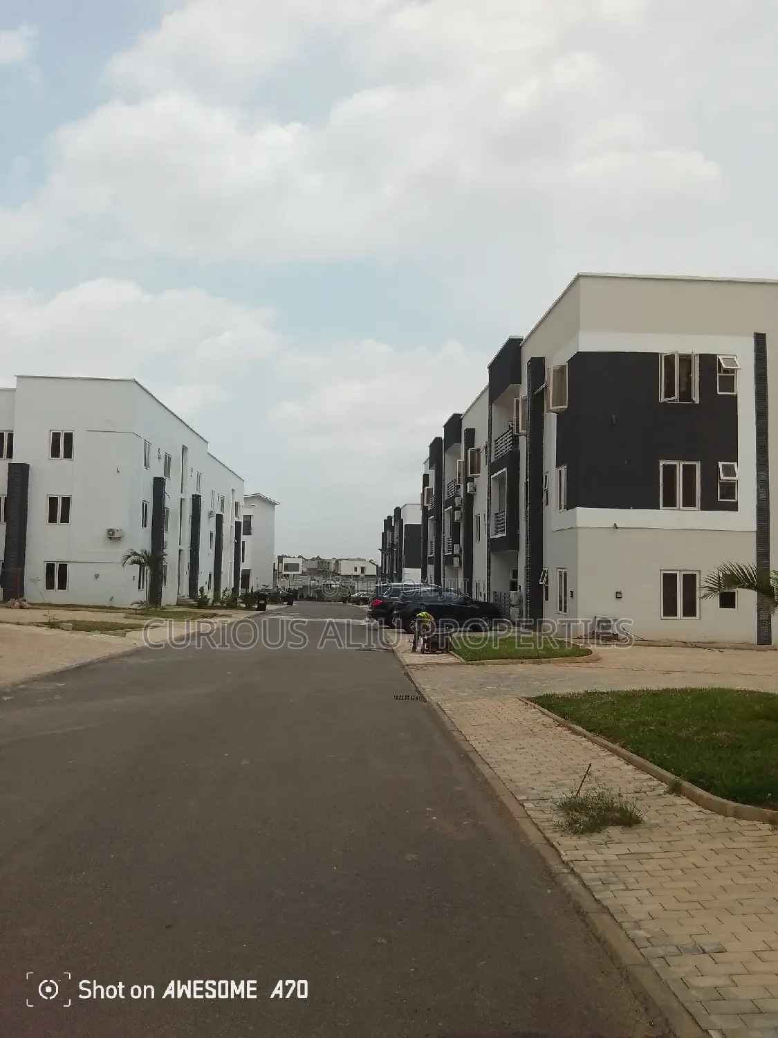 3bdrm Block of Flats in Baillad Estate, Life Camp for rent in Life Camp