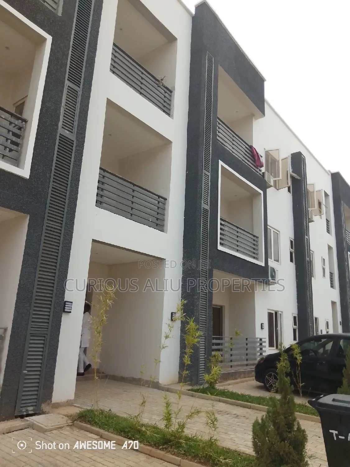 3bdrm Block of Flats in Baillad Estate, Life Camp for rent in Life Camp