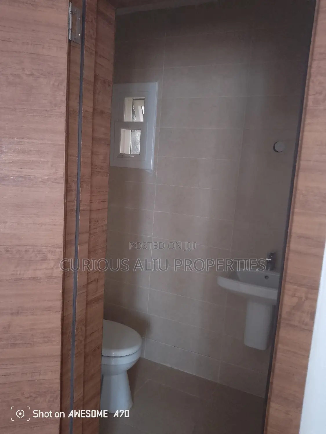 2bdrm Block of Flats in Baillad Estate, Life Camp for rent in Life Camp