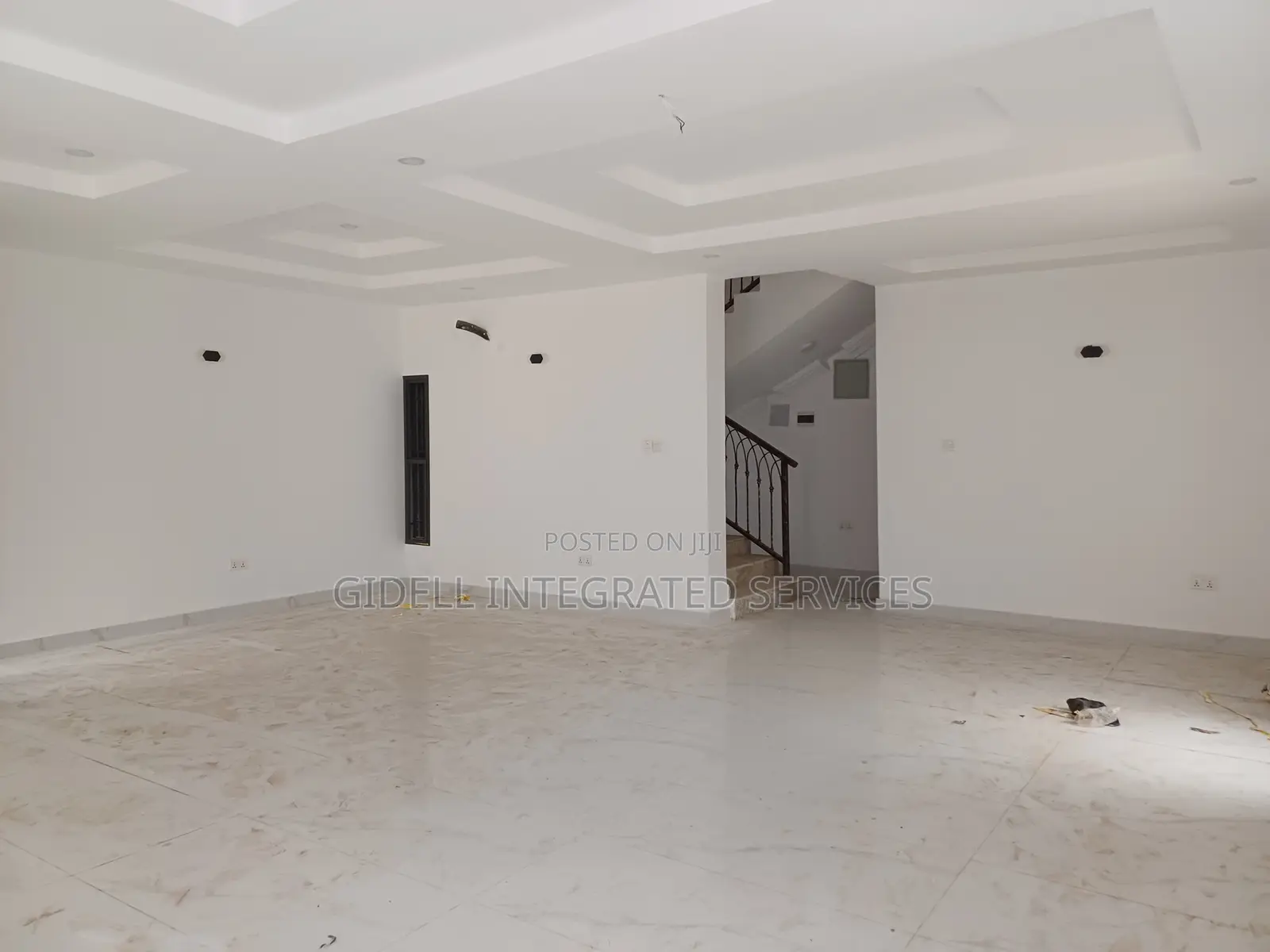 5bdrm Townhouse/Terrace in Jahi for sale in Jahi