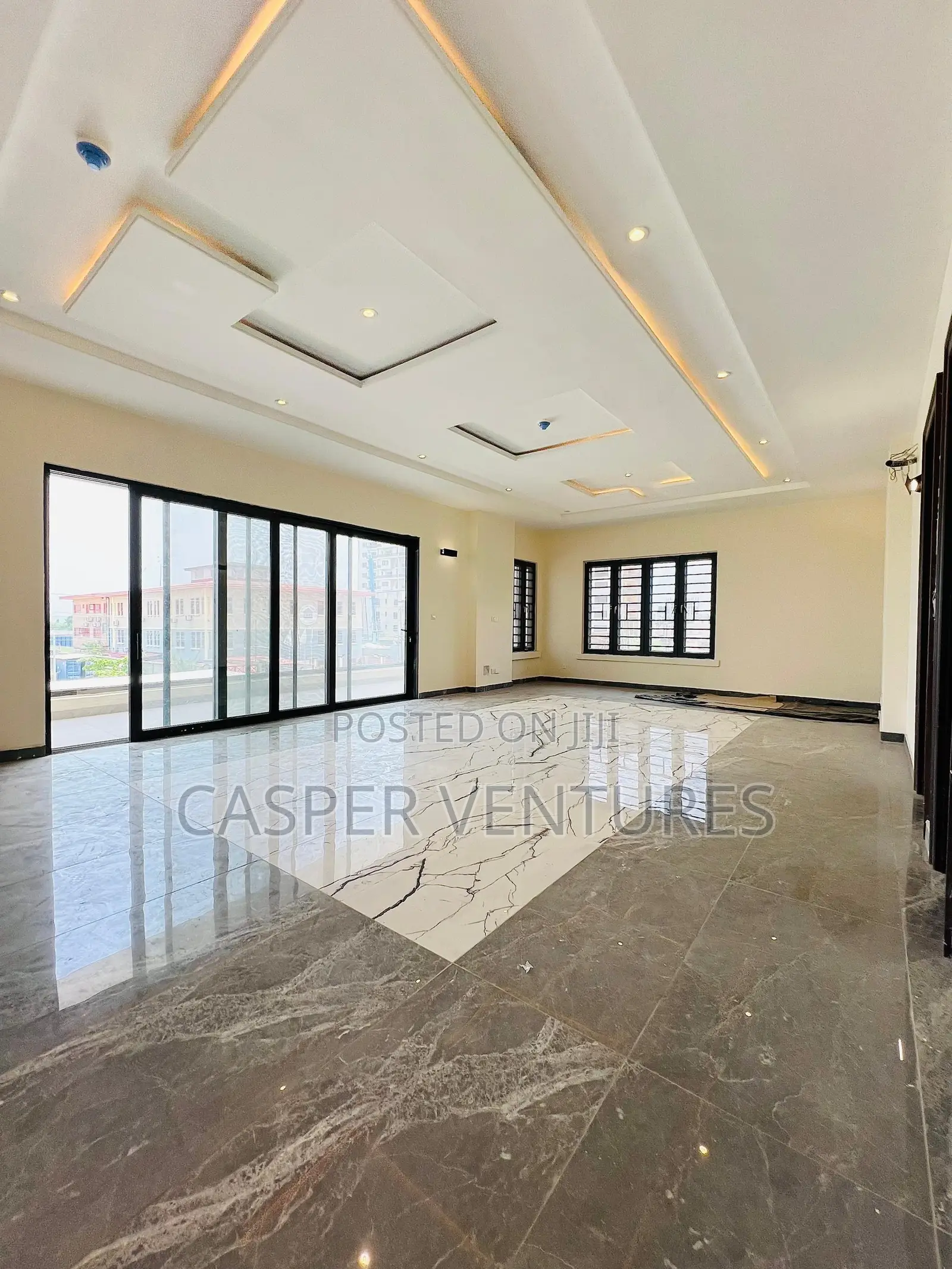 3bdrm Duplex in Ikoyi for rent in Ikoyi