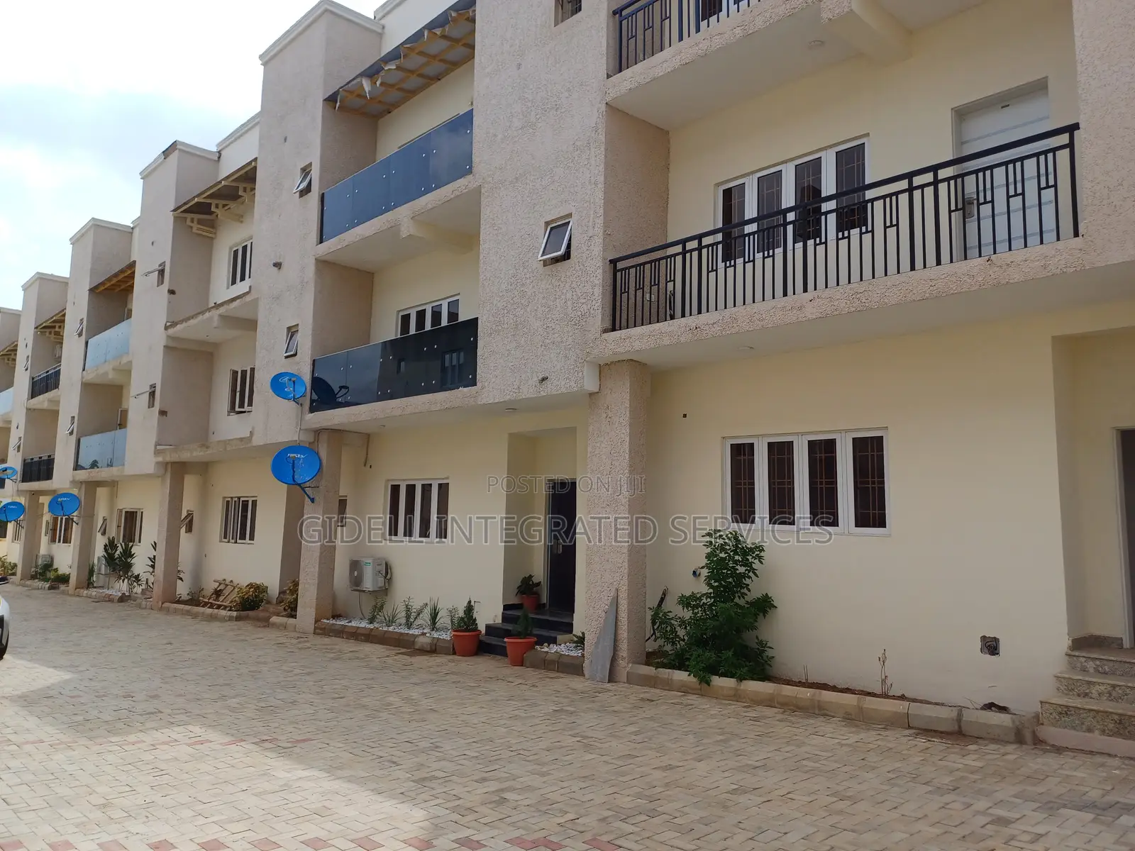 4bdrm Townhouse/Terrace in Jahi for sale in Jahi
