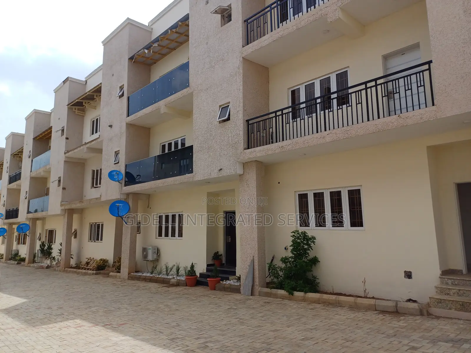 4bdrm Townhouse/Terrace in Jahi for sale in Jahi