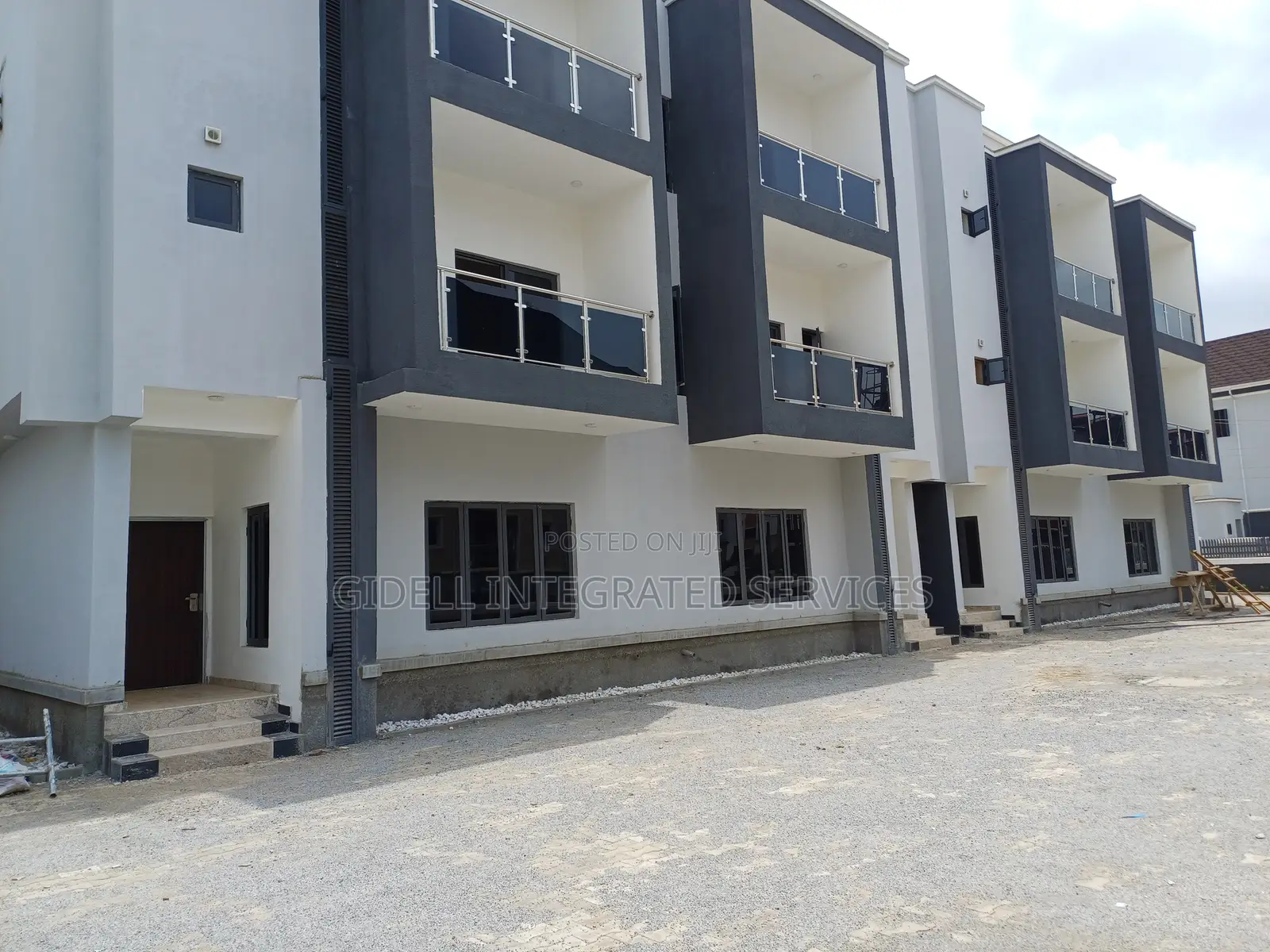 4bdrm Townhouse/Terrace in Jahi for sale in Jahi