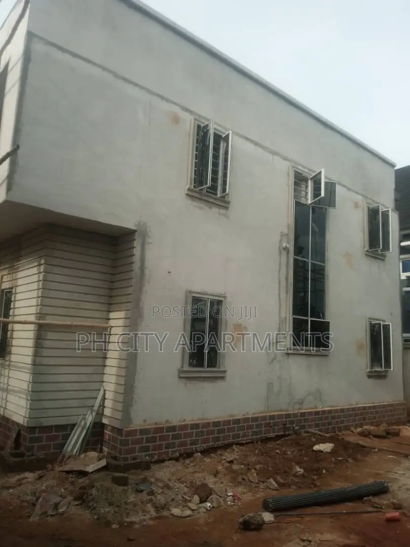2bdrm Block of Flats in Port-Harcourt for rent in Port-Harcourt