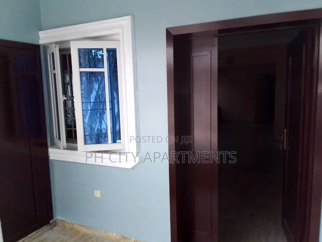3bdrm Block of Flats in Port-Harcourt for rent in Port-Harcourt