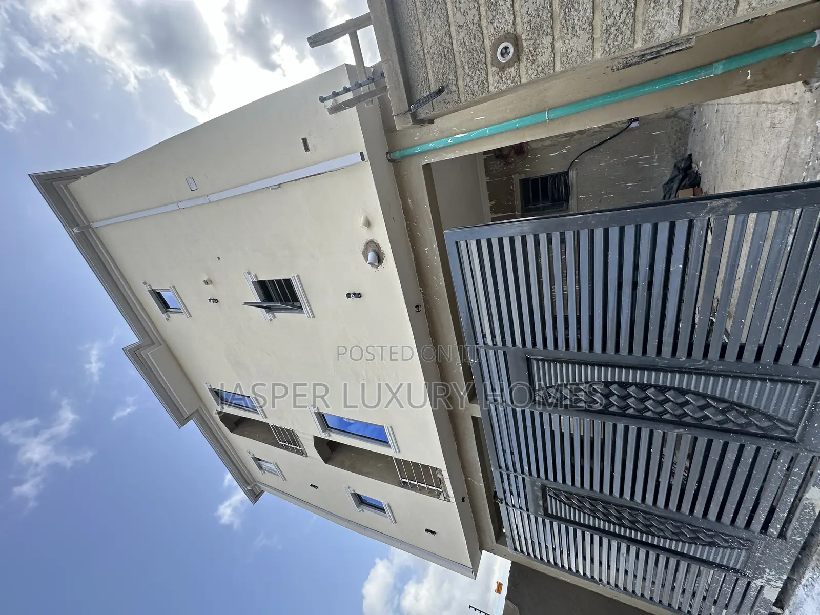 Mini Flat in Yaba for rent in Yaba