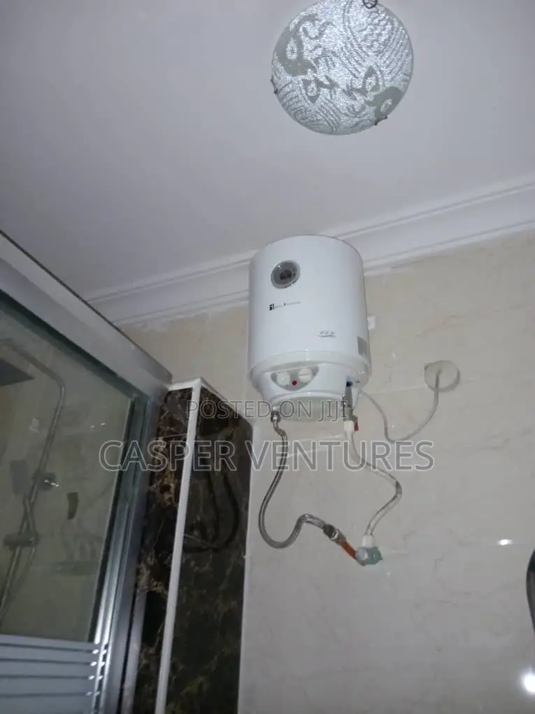 3bdrm Apartment in Banana Island, Chevron for rent in Chevron