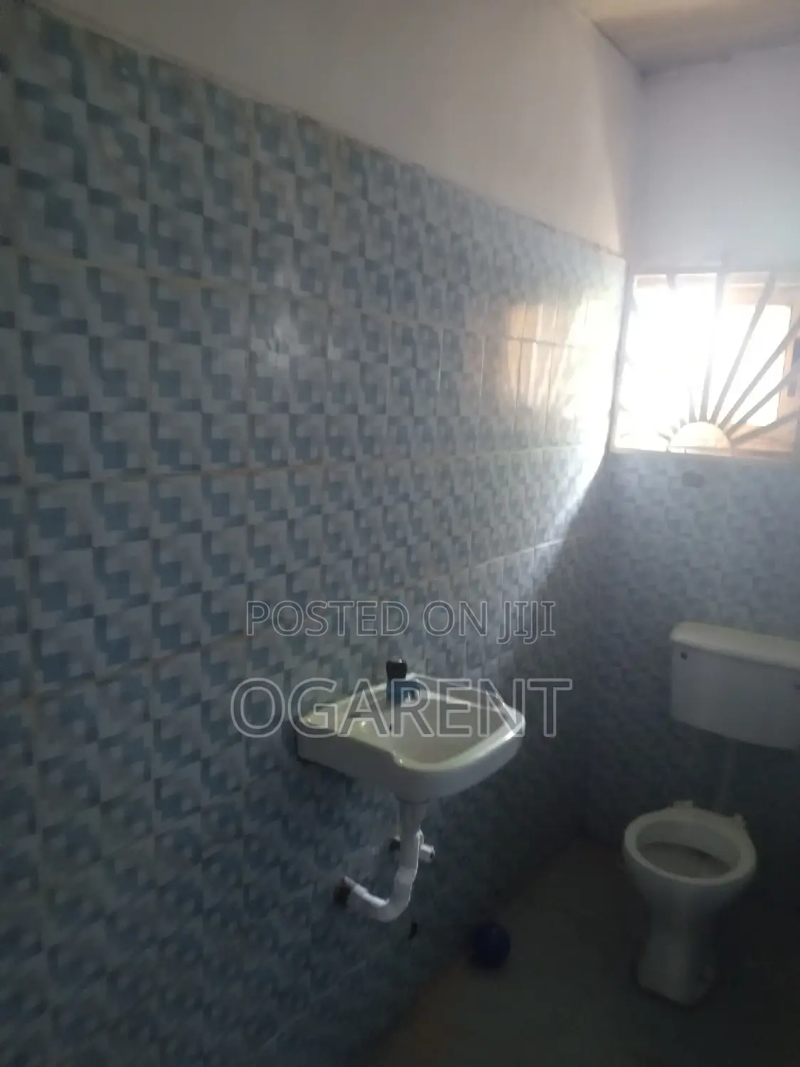 Furnished 3bdrm Apartment in Ekea Sapele Road, Benin City for rent in Benin City