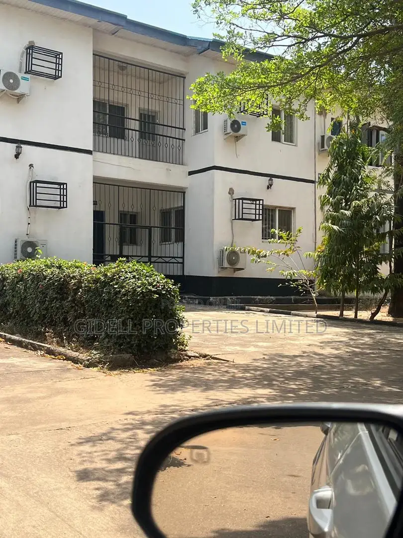 4bdrm Townhouse/Terrace in Games Village, Kaura for sale in Kaura