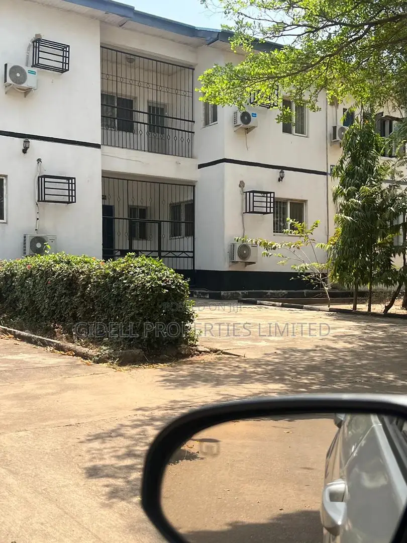 4bdrm Townhouse/Terrace in Games Village, Kaura for sale in Kaura
