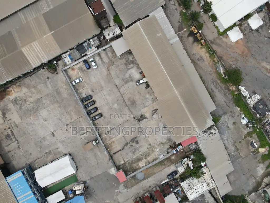 Fantastic 24000sqm Mixed Use Land Space in Ikeja for Sale in Ikeja