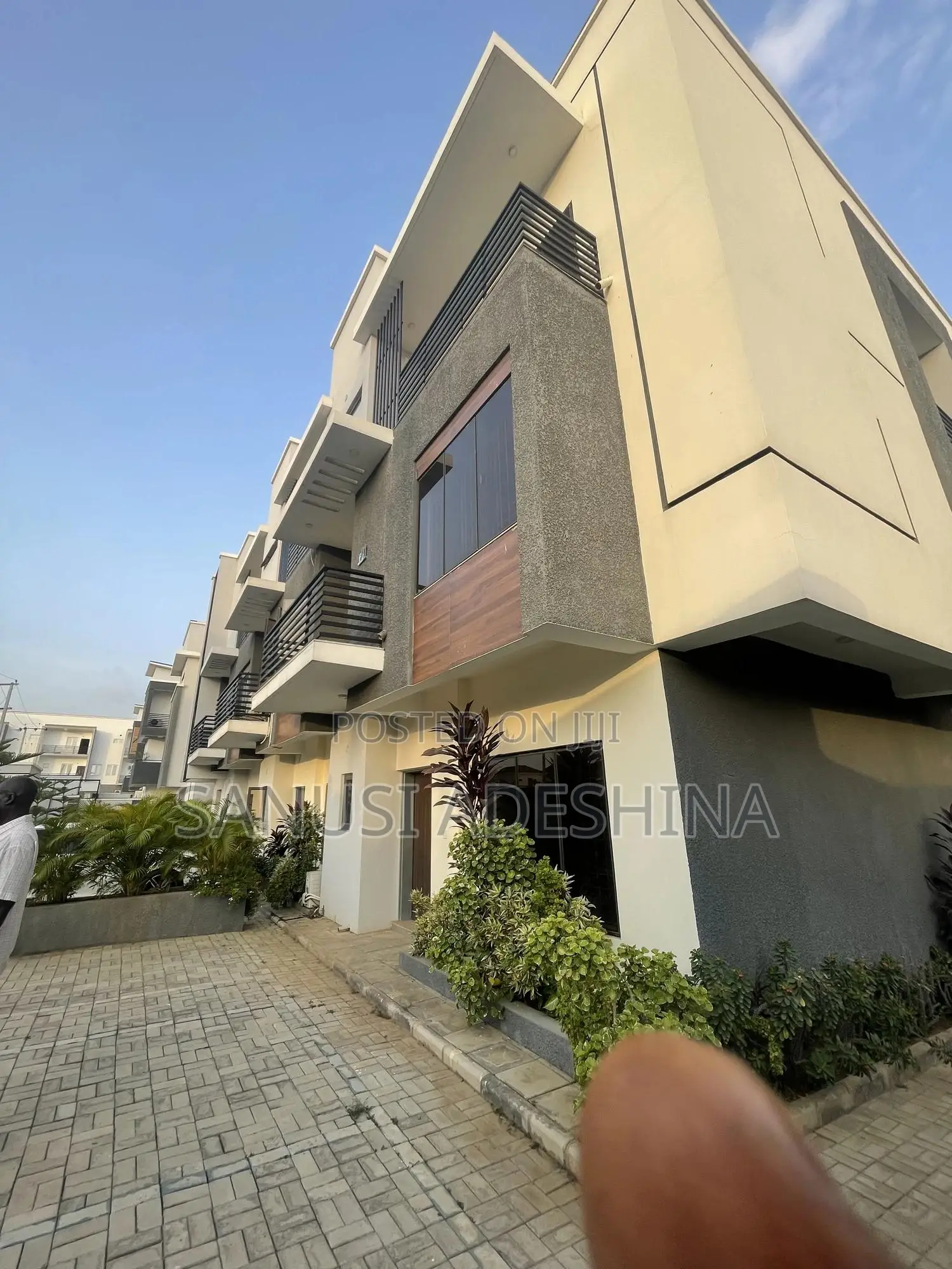 4bdrm House in Life Camp Abuja for sale in Life Camp