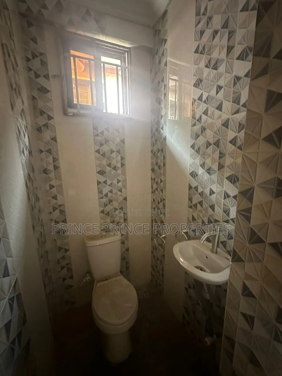 Furnished 2bdrm Block of Flats in Surulere for rent in Surulere