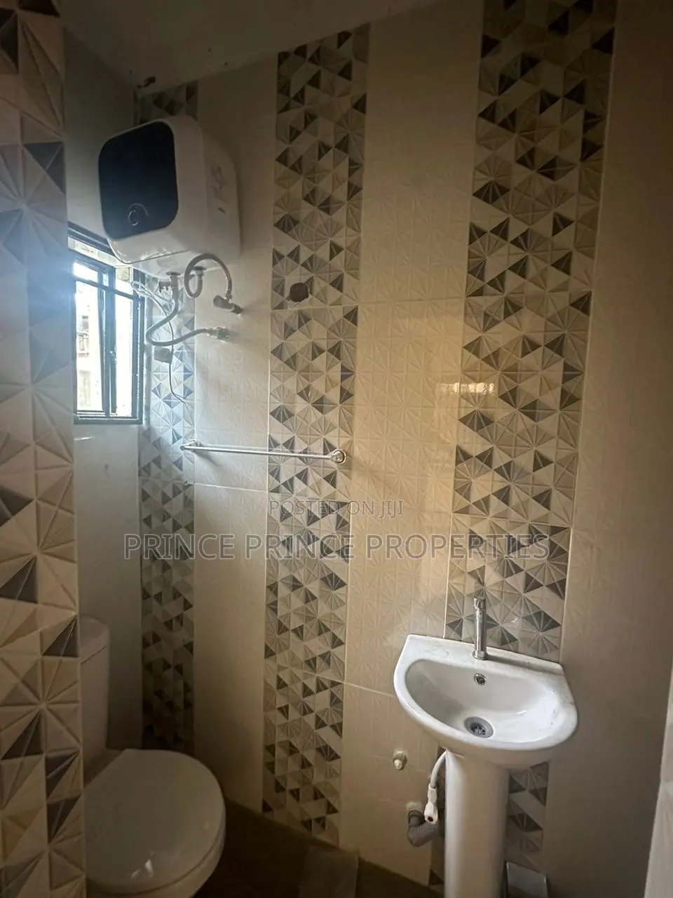 Furnished 2bdrm Block of Flats in Surulere for rent in Surulere