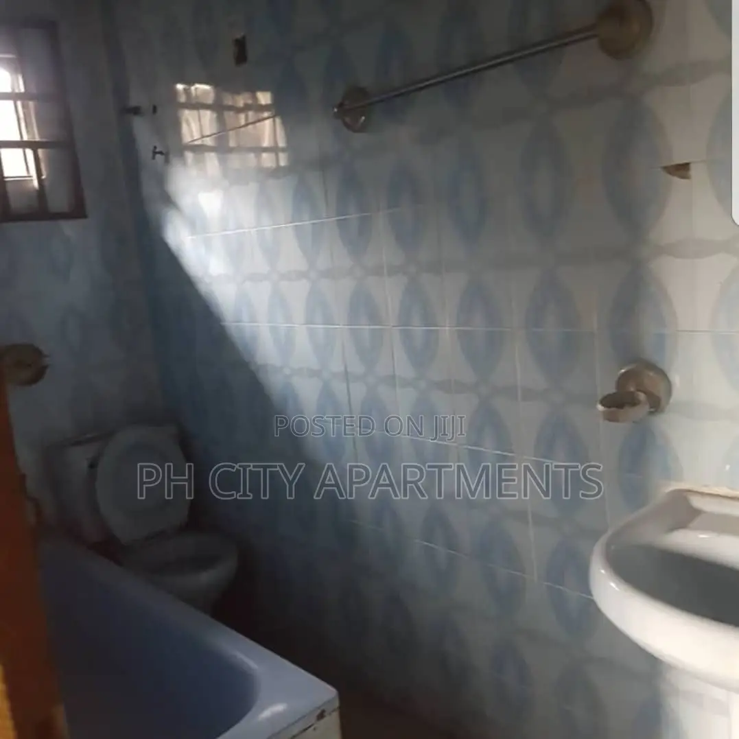 2bdrm Block of Flats in Port-Harcourt for rent in Port-Harcourt
