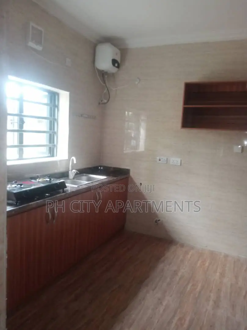 2bdrm Block of Flats in Port-Harcourt for rent in Port-Harcourt