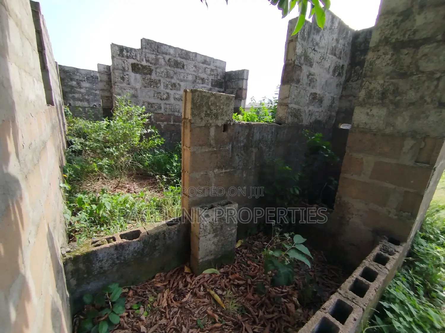 6bdrm Block of Flats in Ayobo for sale in Ayobo