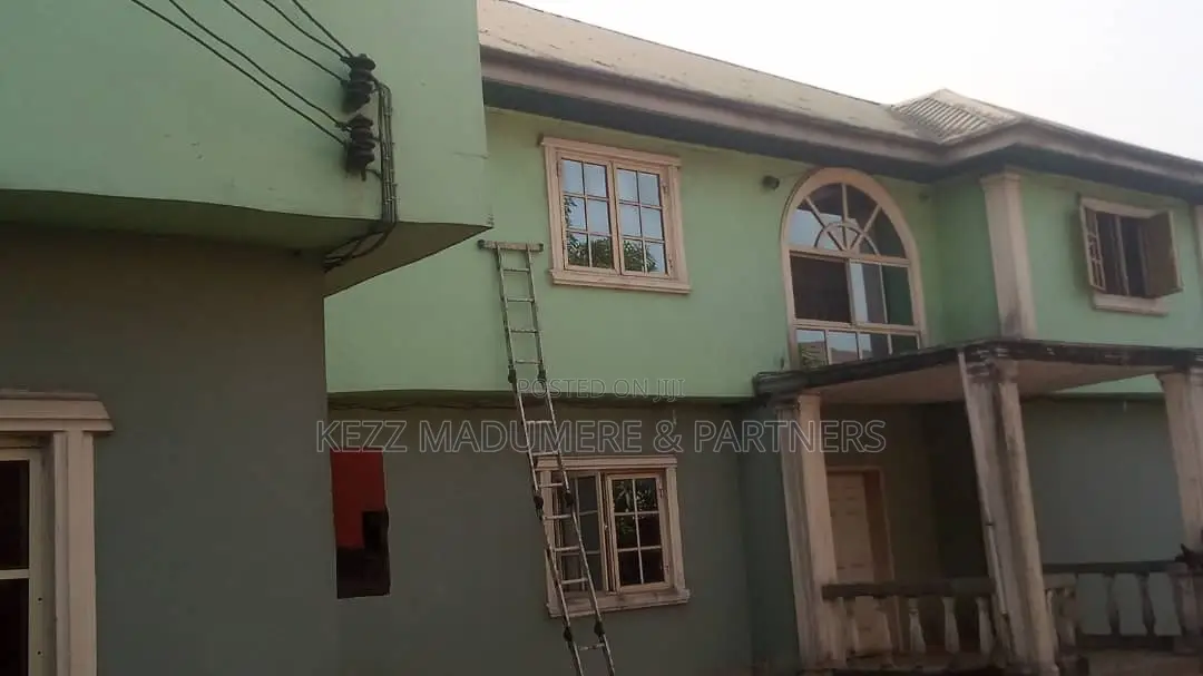 4bdrm Duplex in Sars Road , Port for sale in Port-Harcourt
