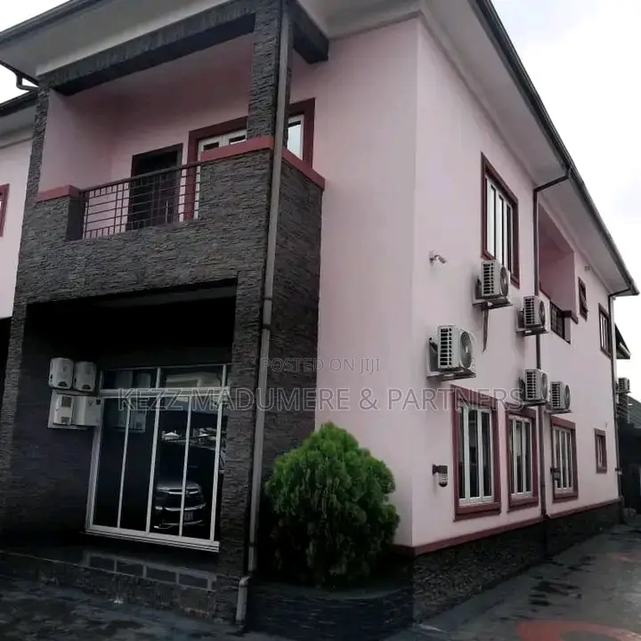 4bdrm Duplex in Golf Estate , Dr for sale in Port-Harcourt