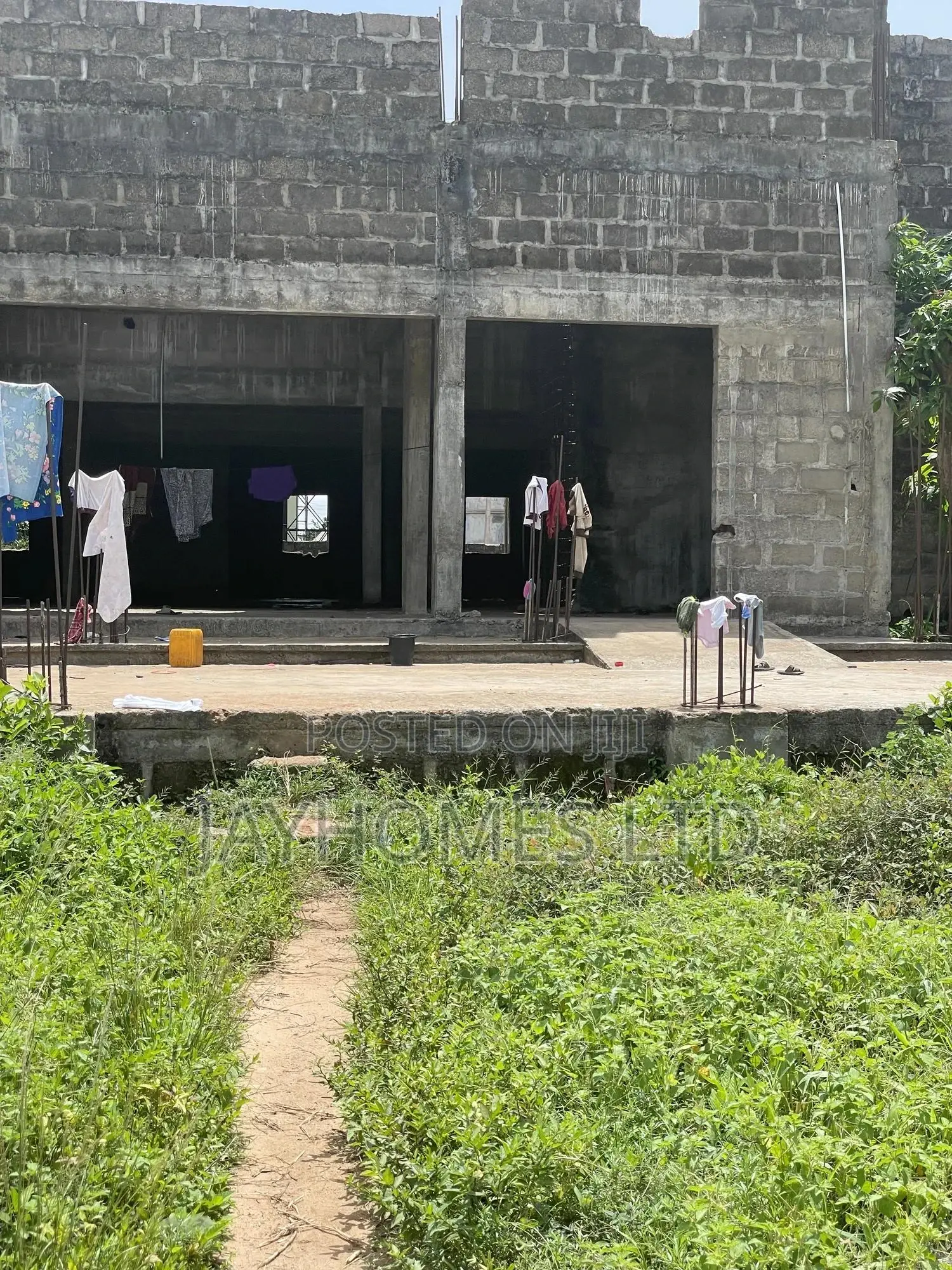 Uncompleted 98 Rooms Hotel Complex for Sale in Asaba in Oshimili South