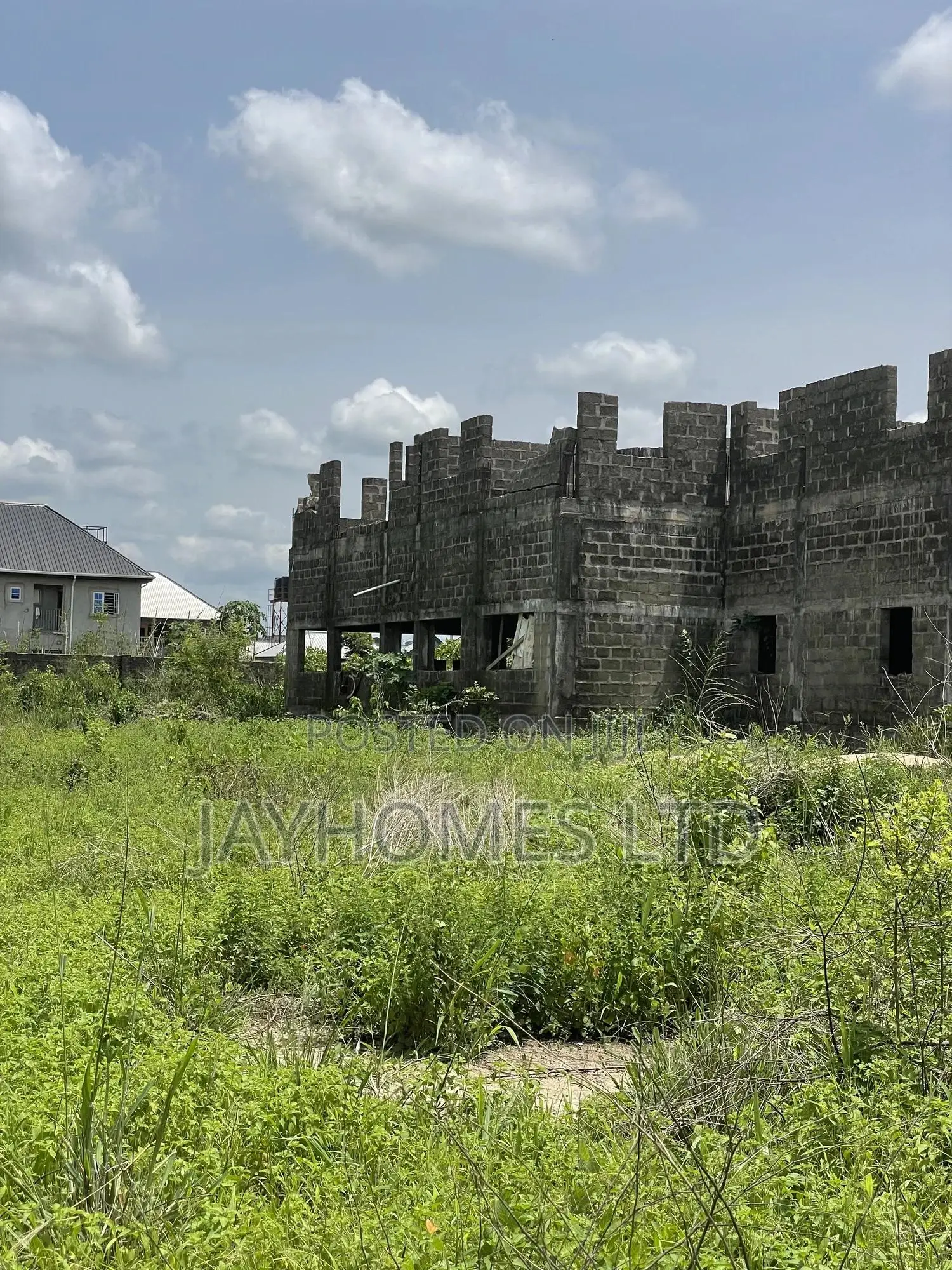 Uncompleted 98 Rooms Hotel Complex for Sale in Asaba in Oshimili South