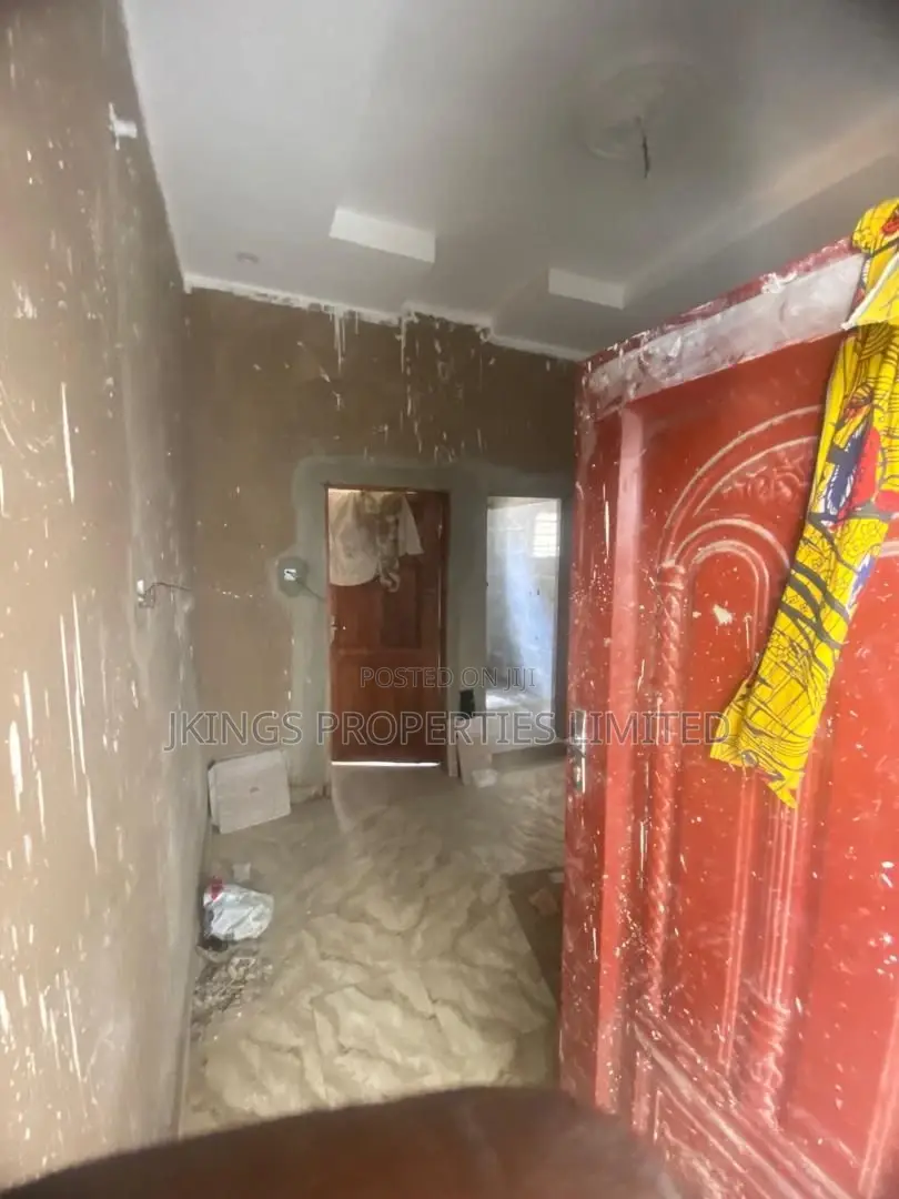 1bdrm Block of Flats in Abule-Ijesha for rent in Abule-Ijesha