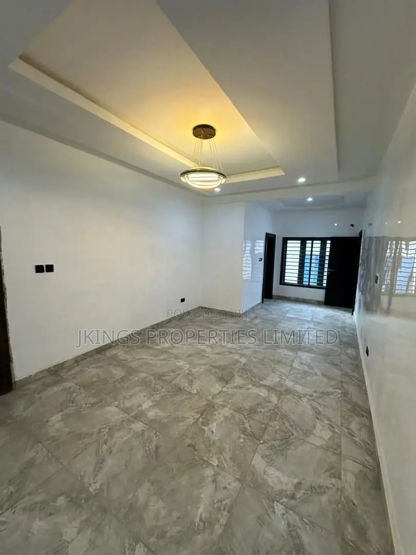 1bdrm Block of Flats in Abule-Ijesha for rent in Abule-Ijesha