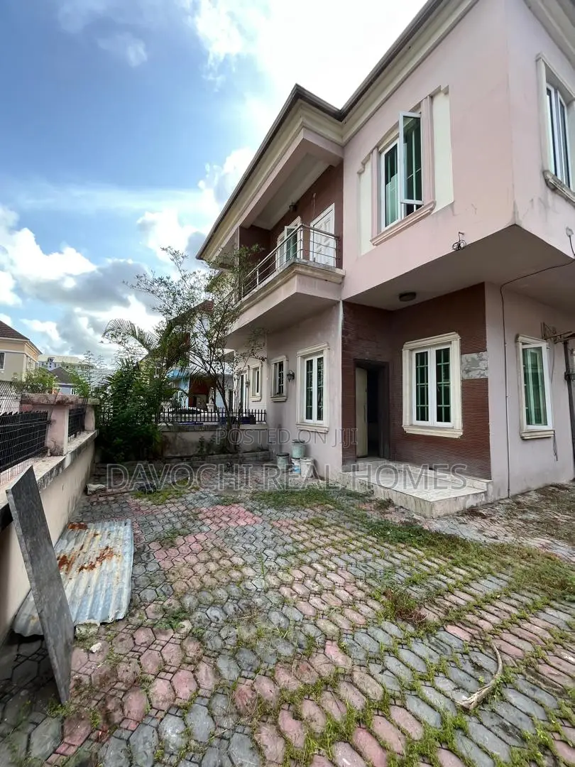 4bdrm Duplex in Southern View Estate, Lekki for rent in Lekki
