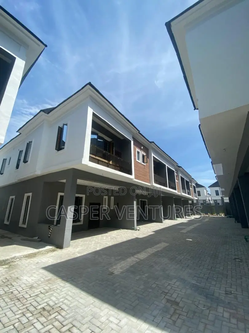 4bdrm Duplex in Vgc for rent in VGC / Ajah