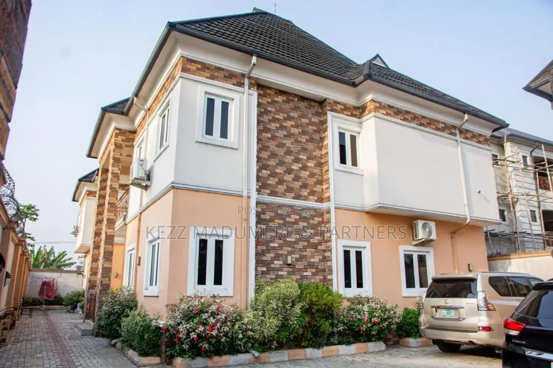 6bdrm Duplex in Rukpokwu , Port for sale in Port-Harcourt