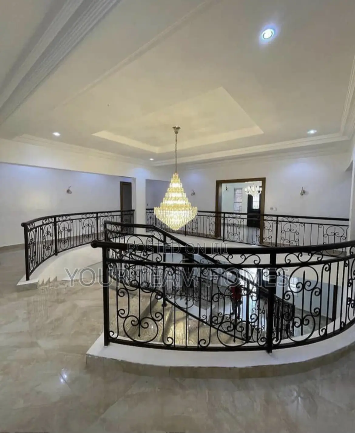 7bdrm Mansion in Maitama for sale in Maitama