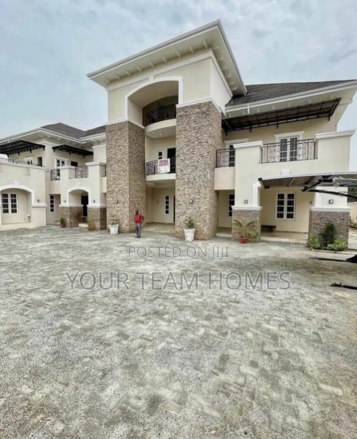 7bdrm Mansion in Maitama for sale in Maitama